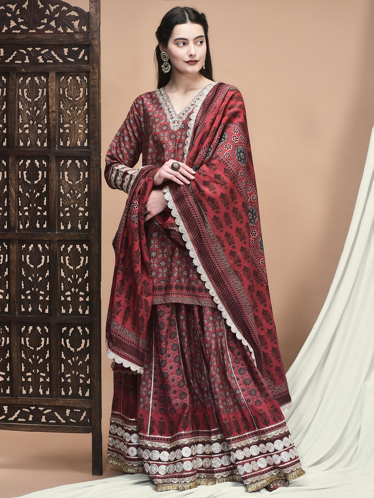 Color_Maroon