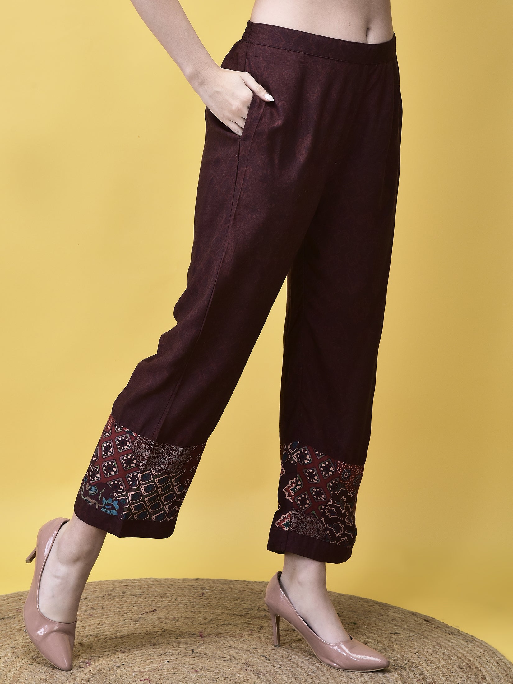 Color_Maroon
