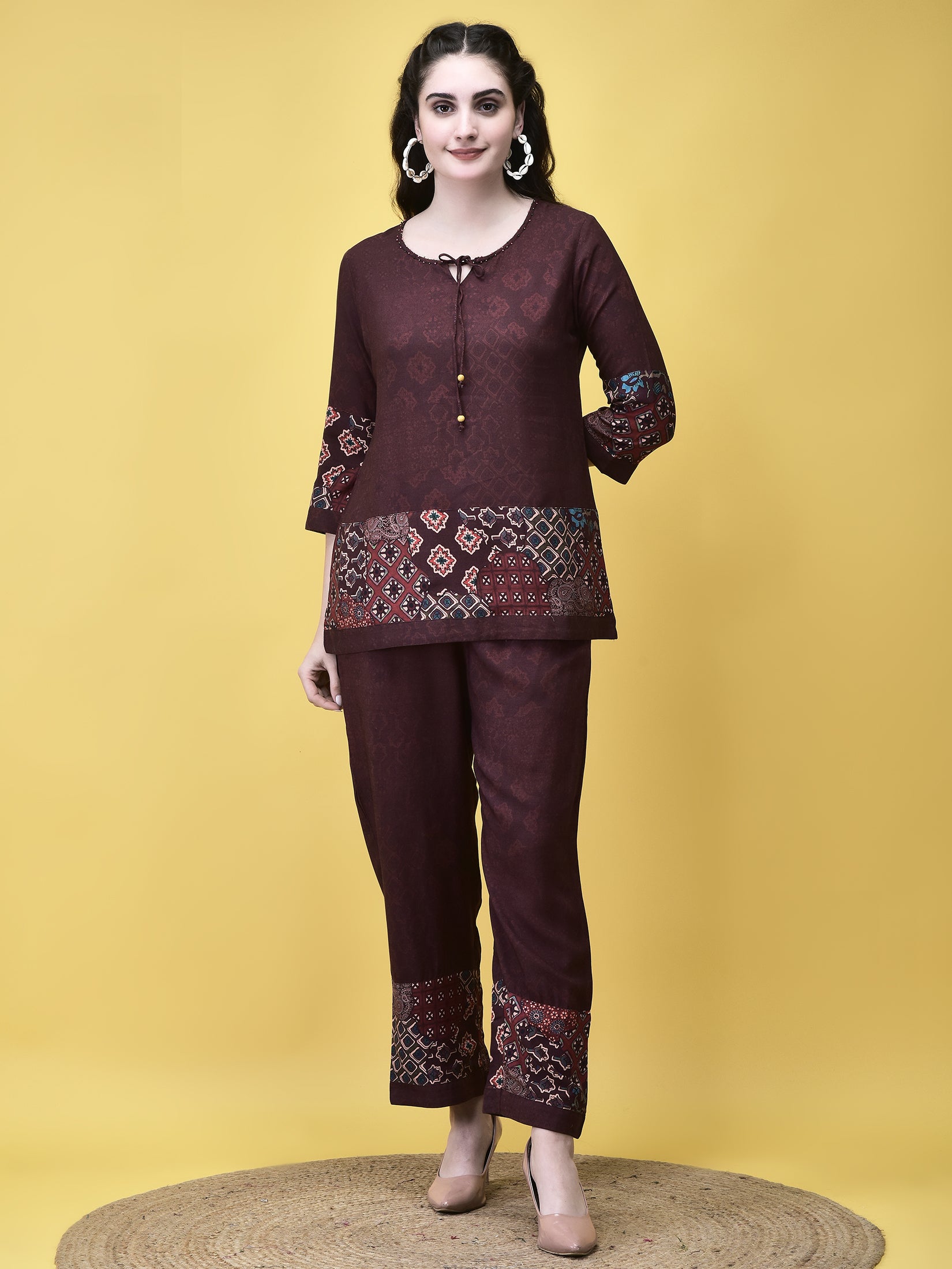 Color_Maroon