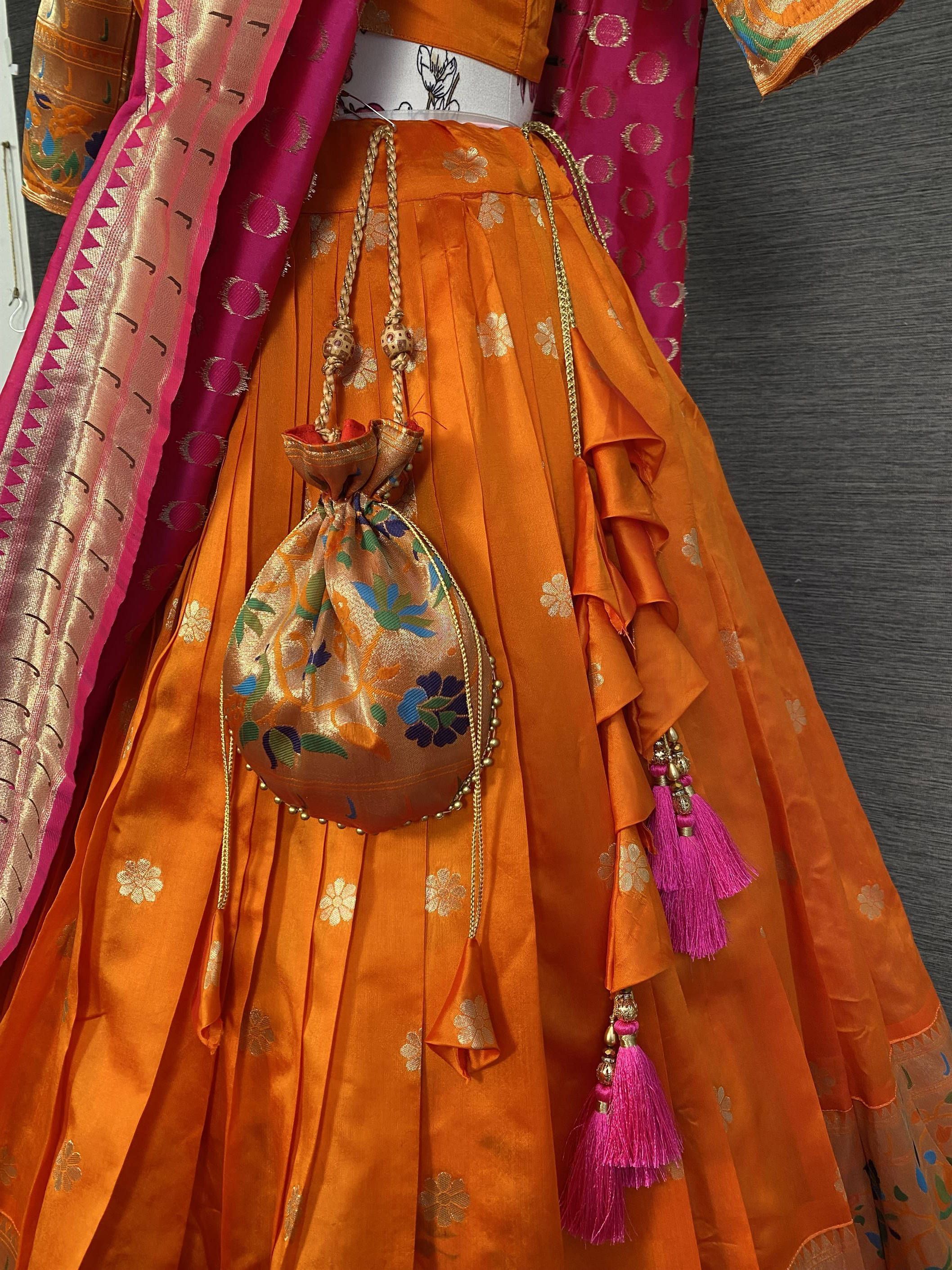 Color_Orange
