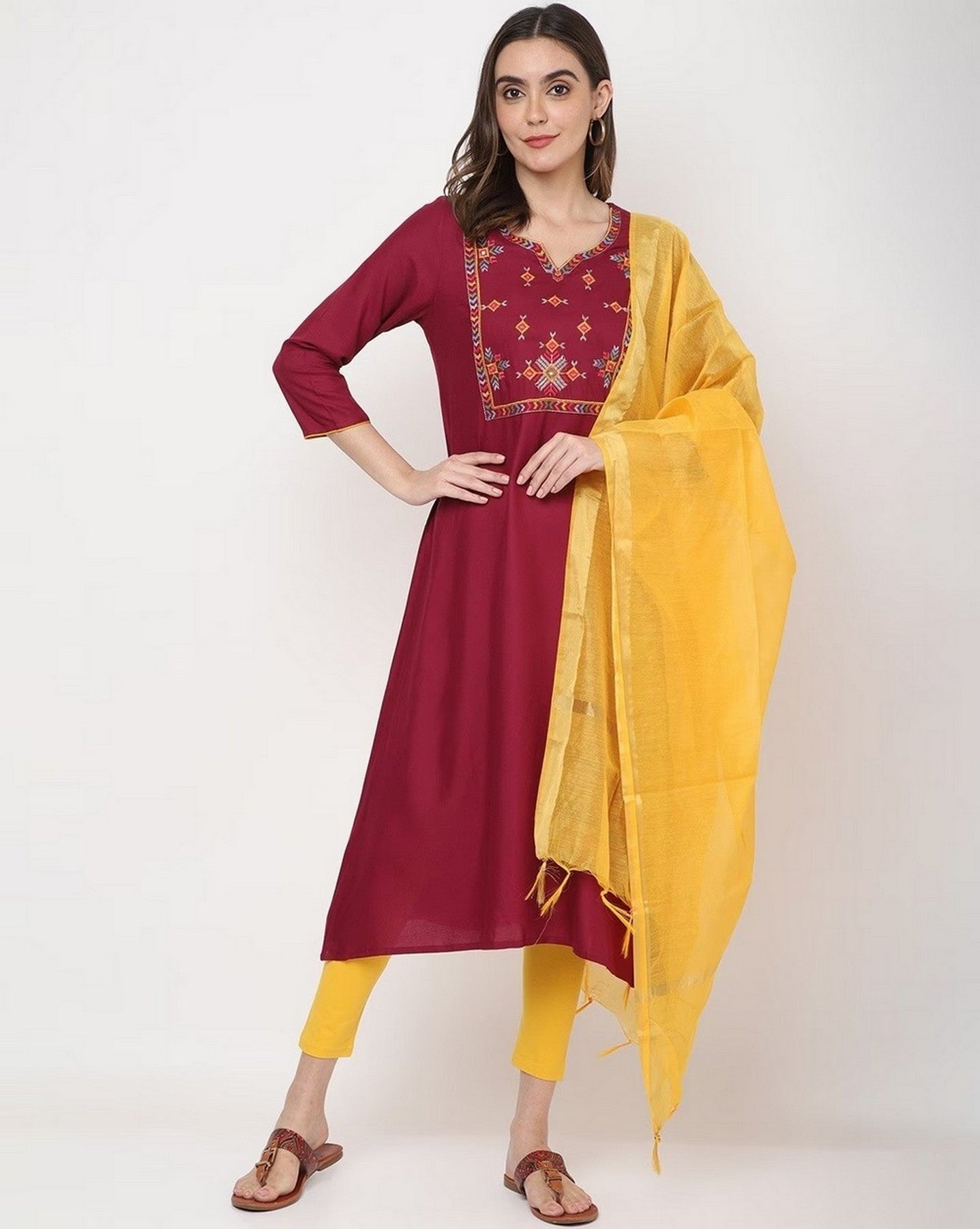 Color_Maroon