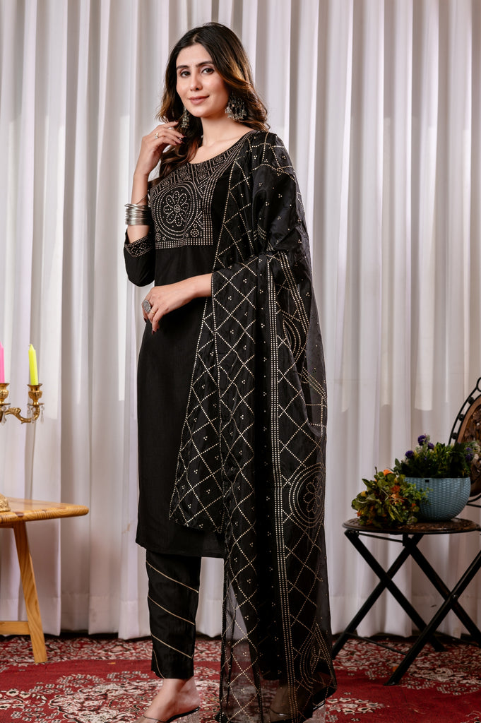 Color_Black