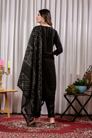 Color_Black