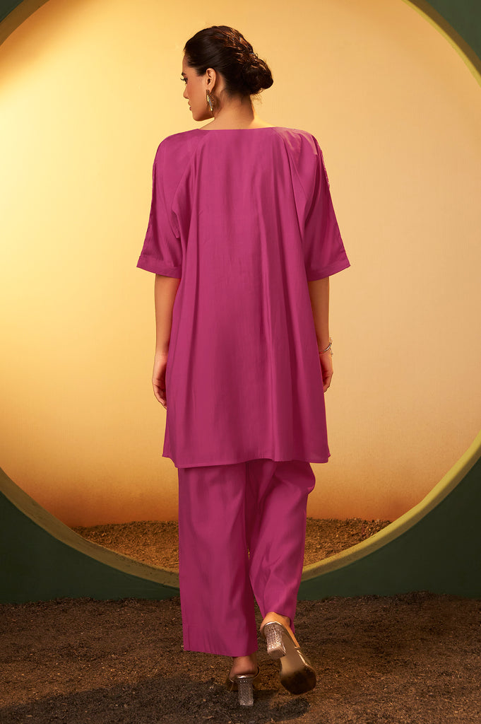 Color_Pink