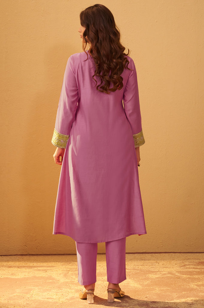 Color_Pink