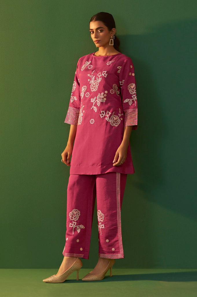 Color_Pink