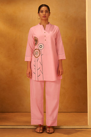 Color_Pink