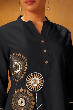 Color_Black
