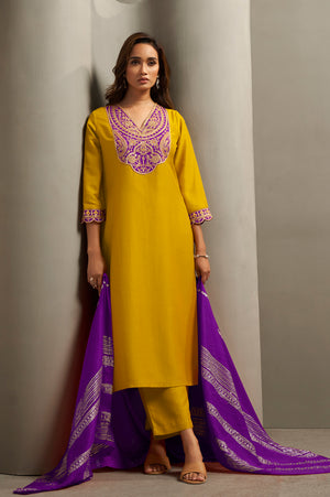 Color_Yellow