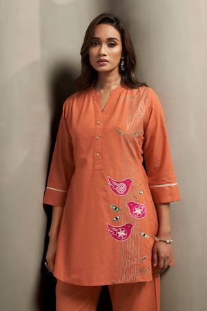 Color_Orange