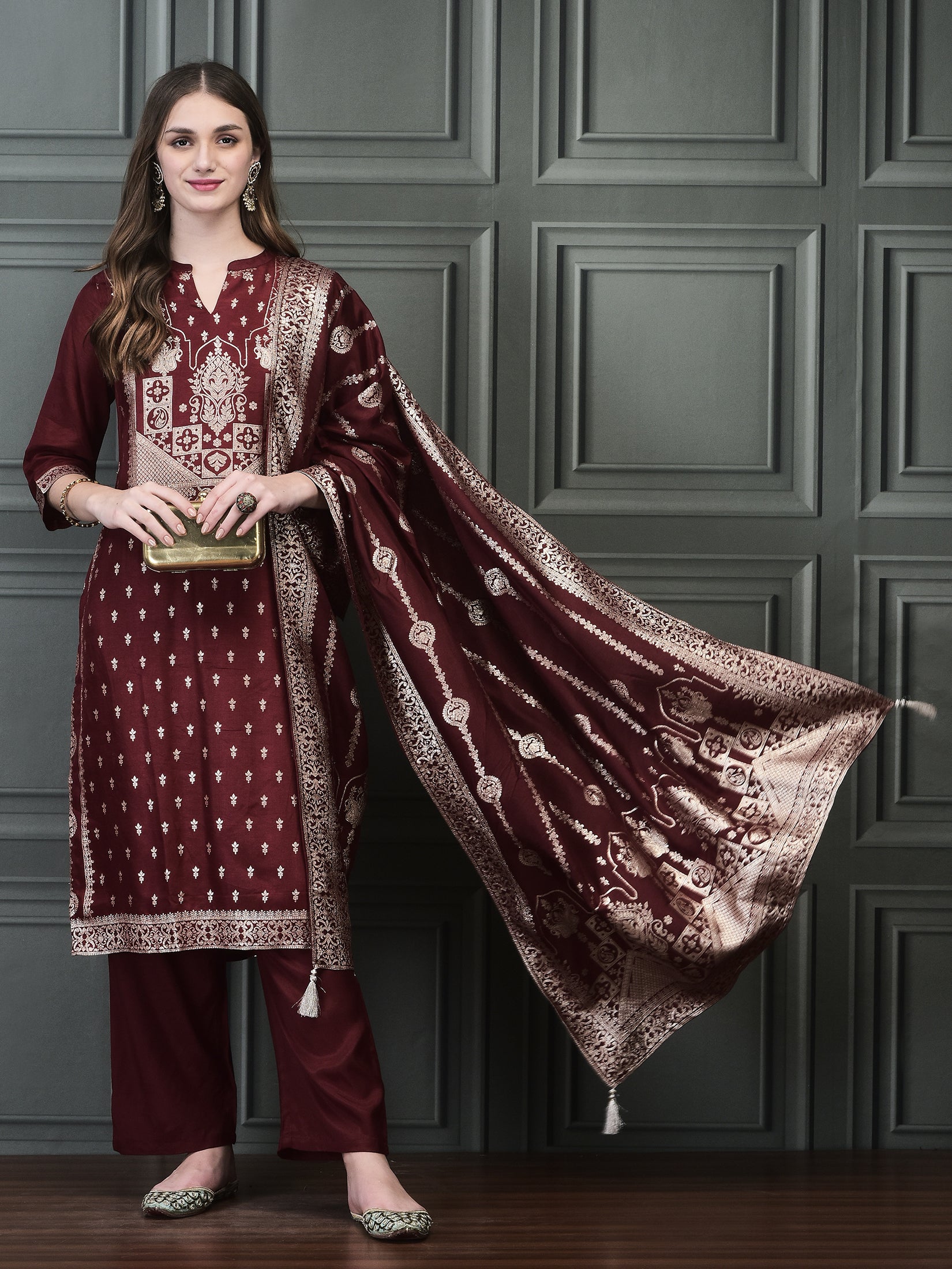 Color_Maroon