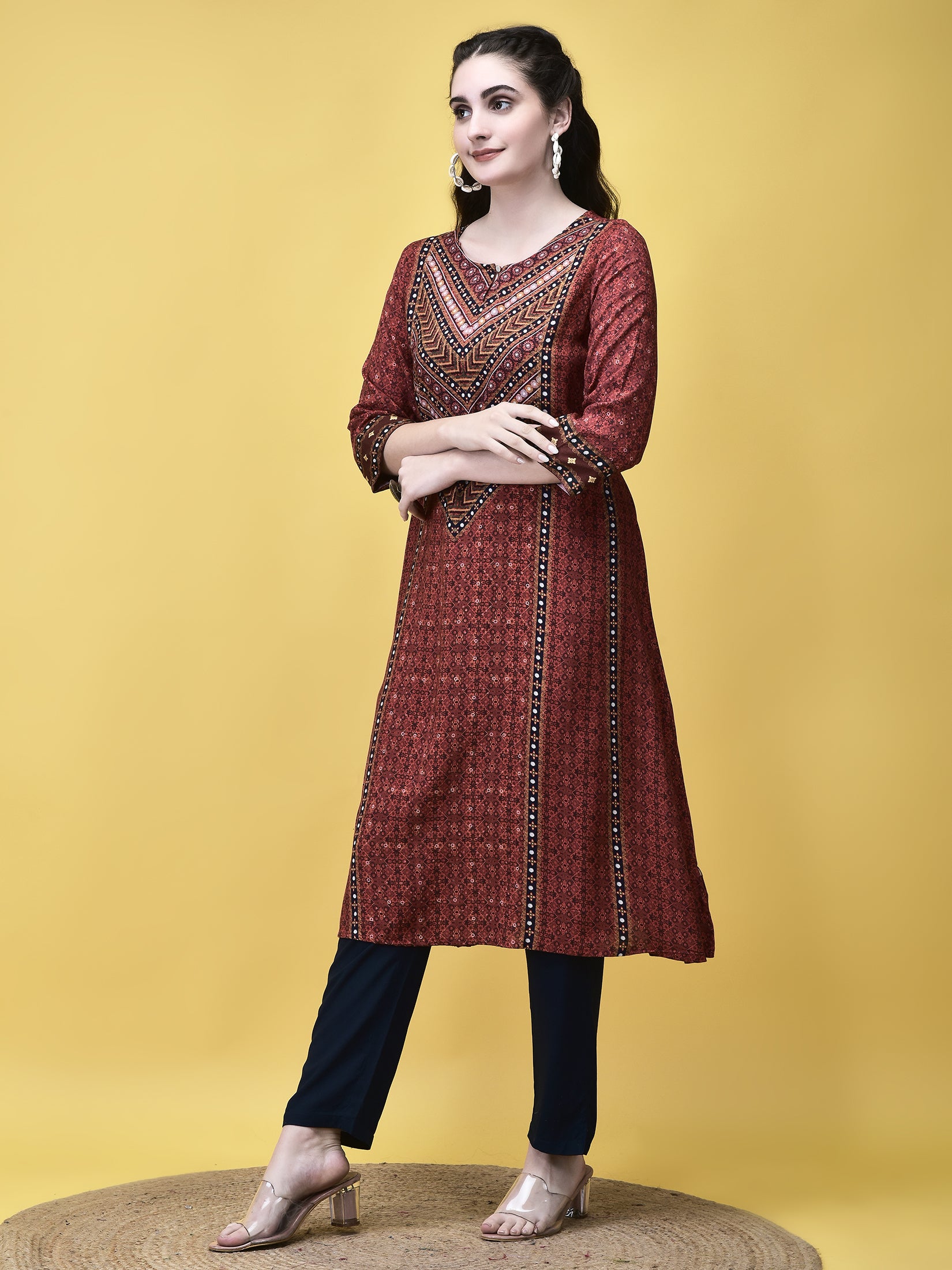 Color_Maroon