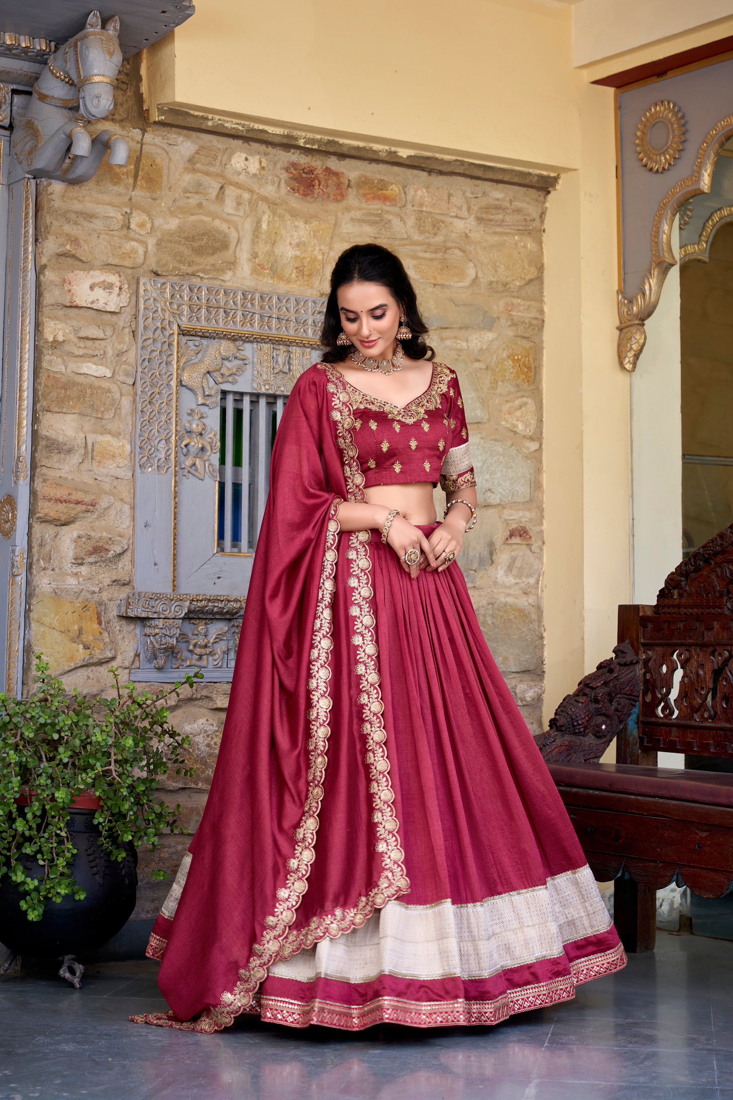 Color_Maroon