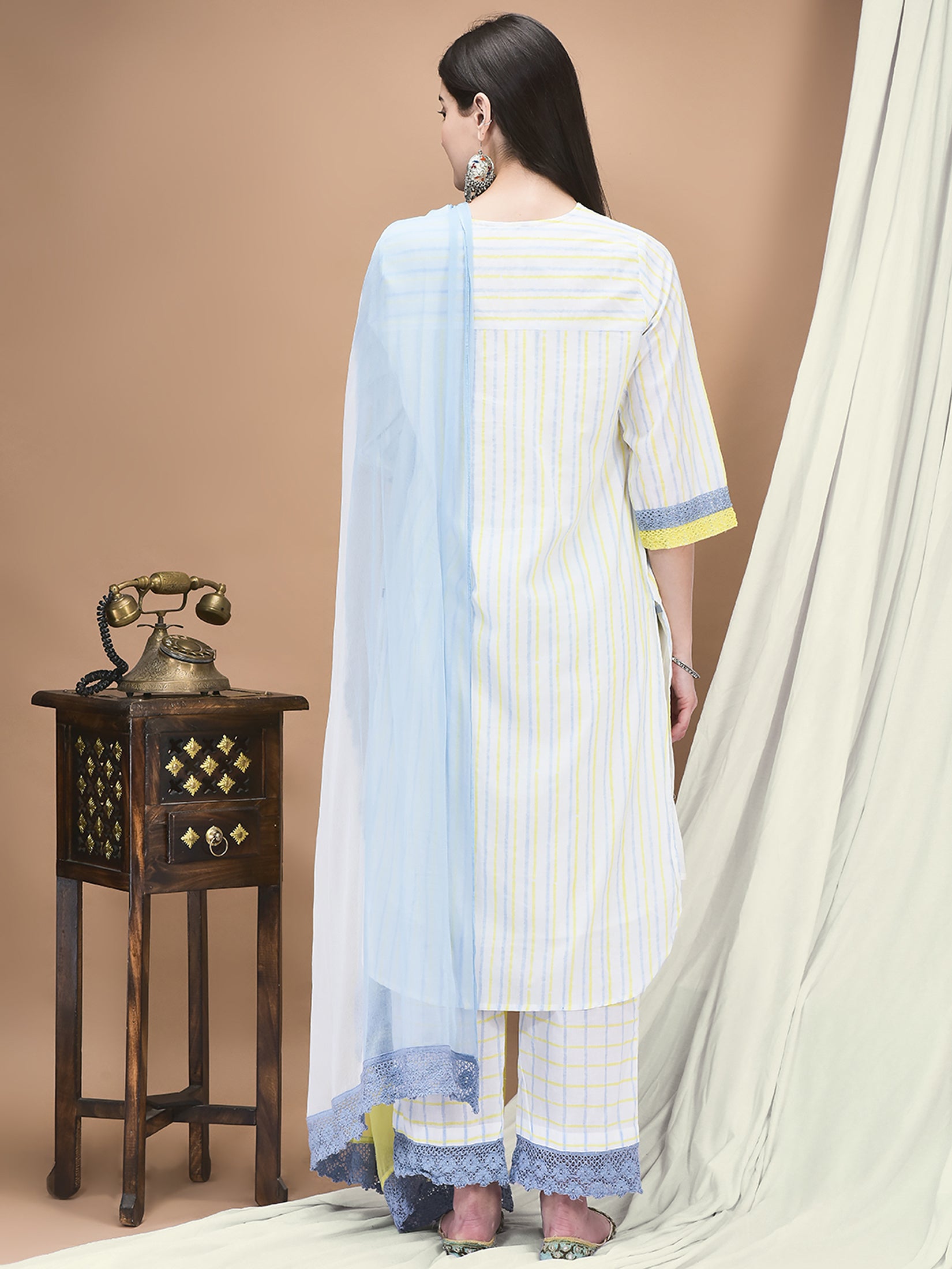 Color_White