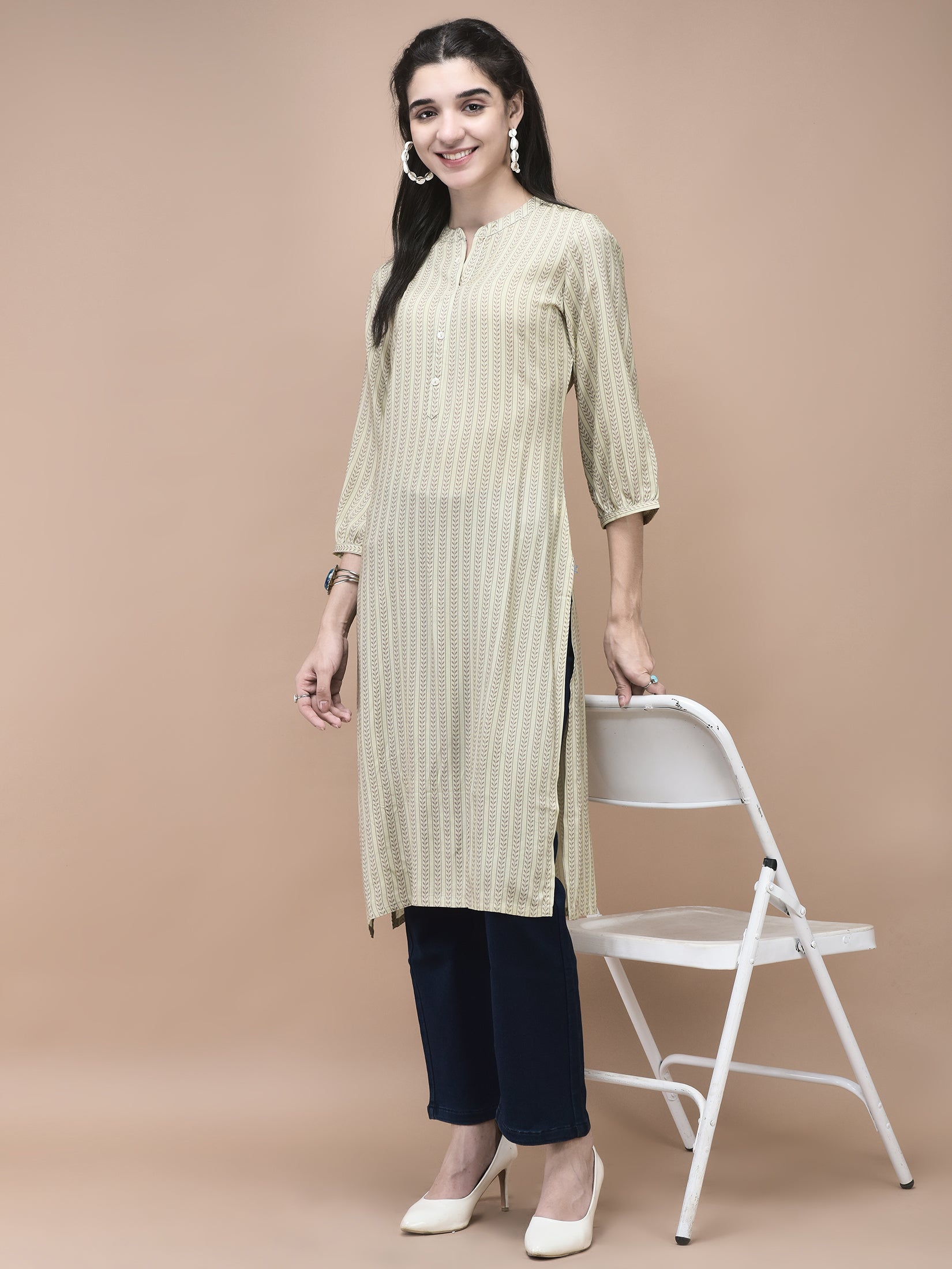 Color_Beige