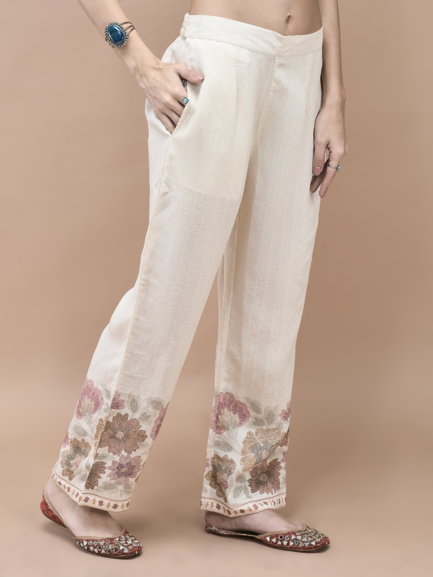 Color_Off White