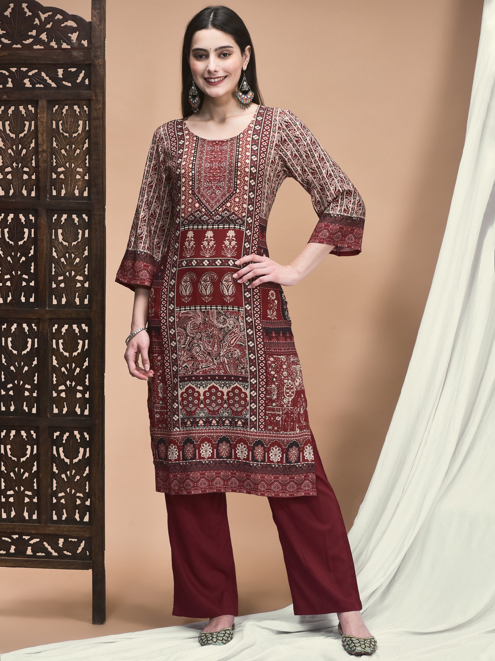 Color_Maroon