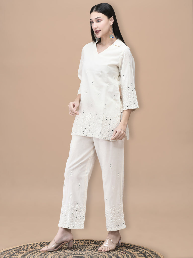 Color_Off White