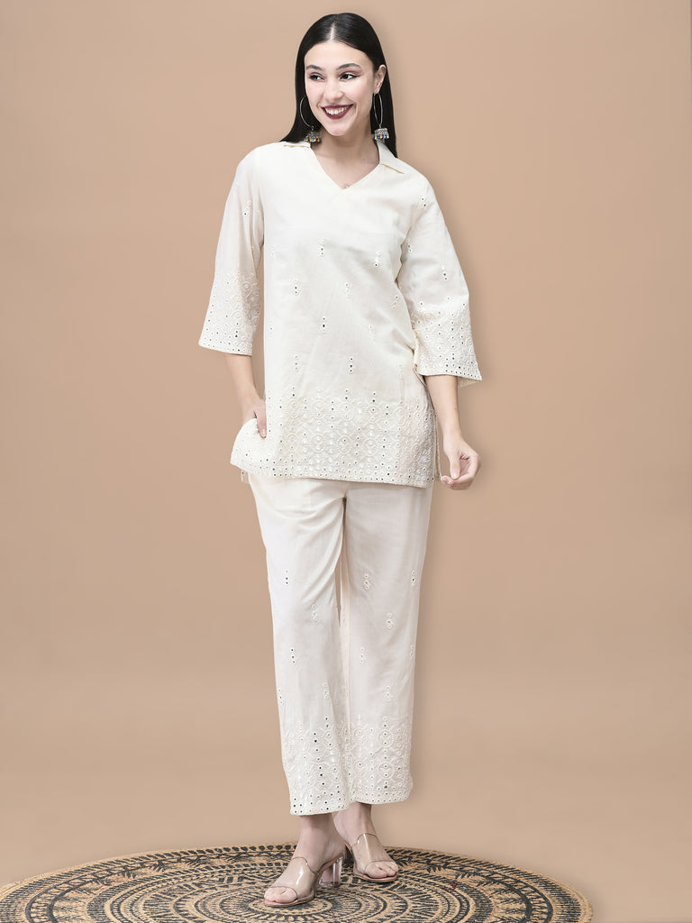 Color_Off White