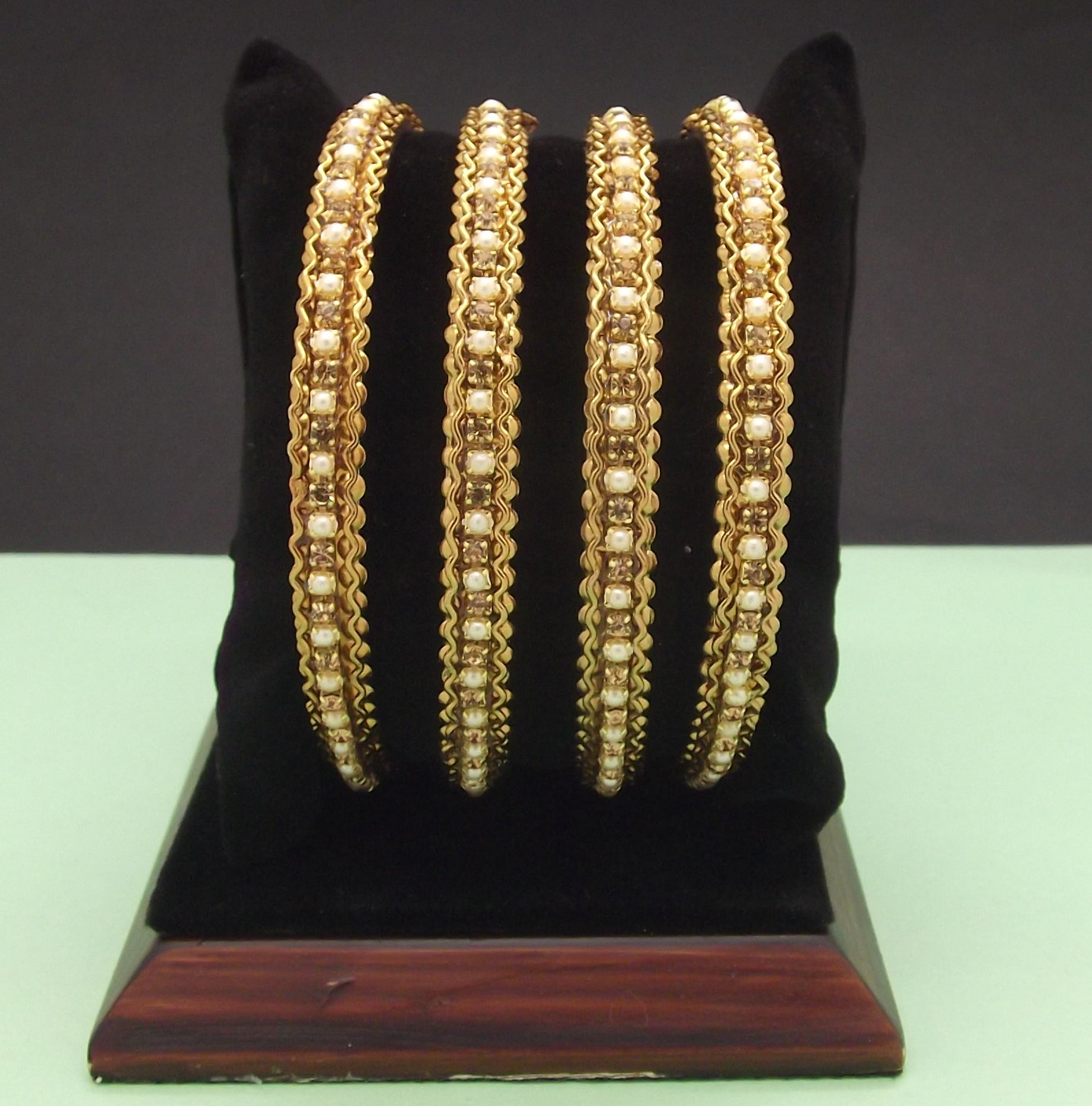 Color_Gold