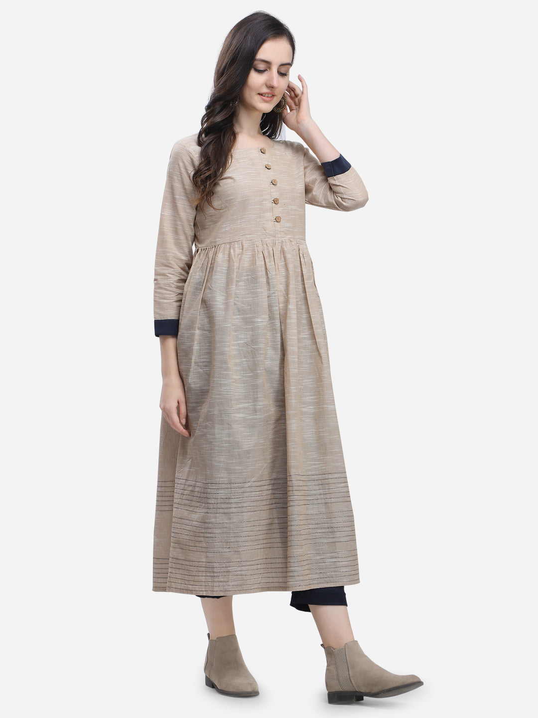 Color_Beige