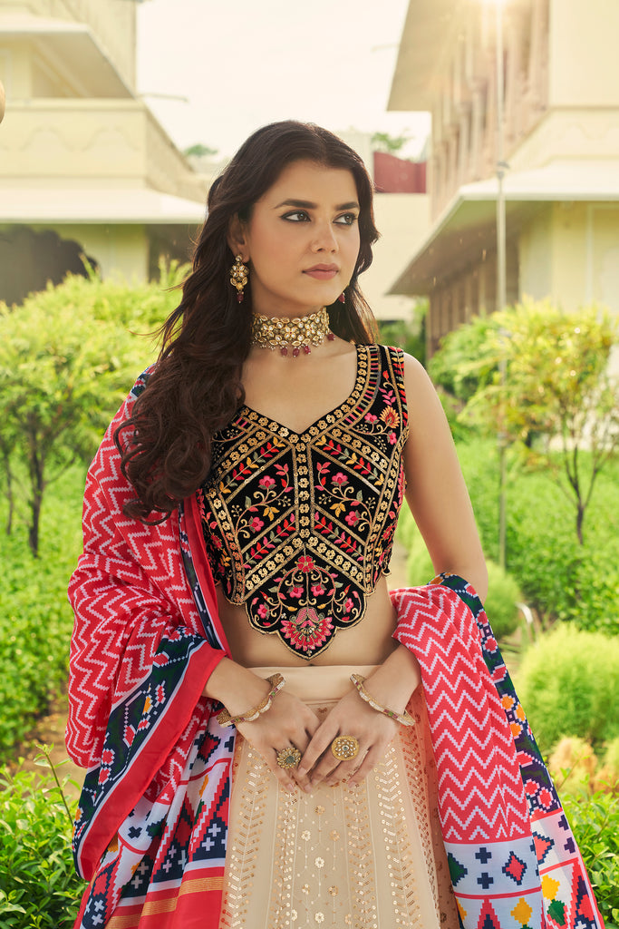 Women's Beige Georgette Sequince Embroidered Lehenga Set