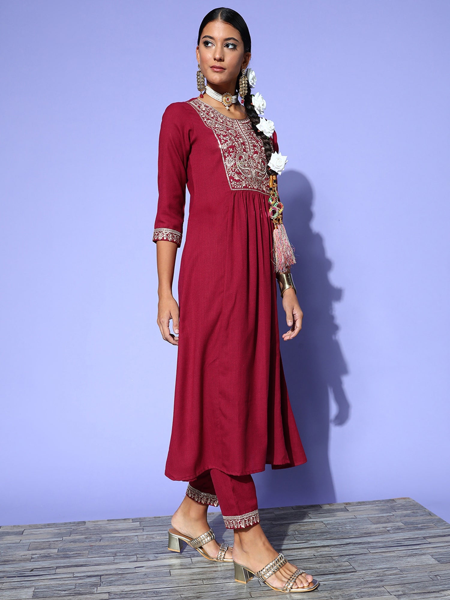 Women's Maroon Cotton Blend Kurta Set - Taantav