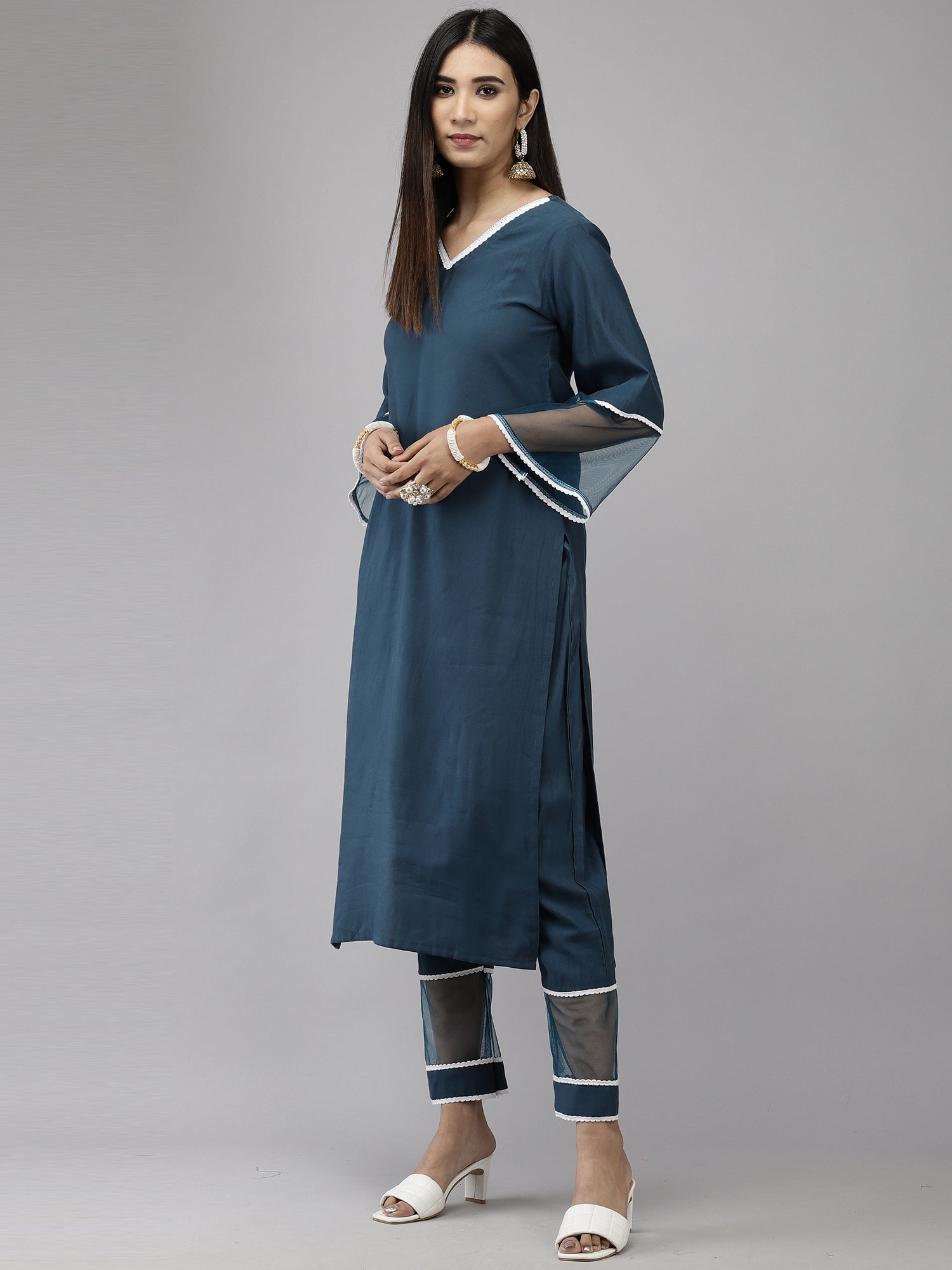 Women's Teal Poly Georgette Kurta Set - Taantav