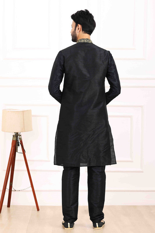 Color_Black