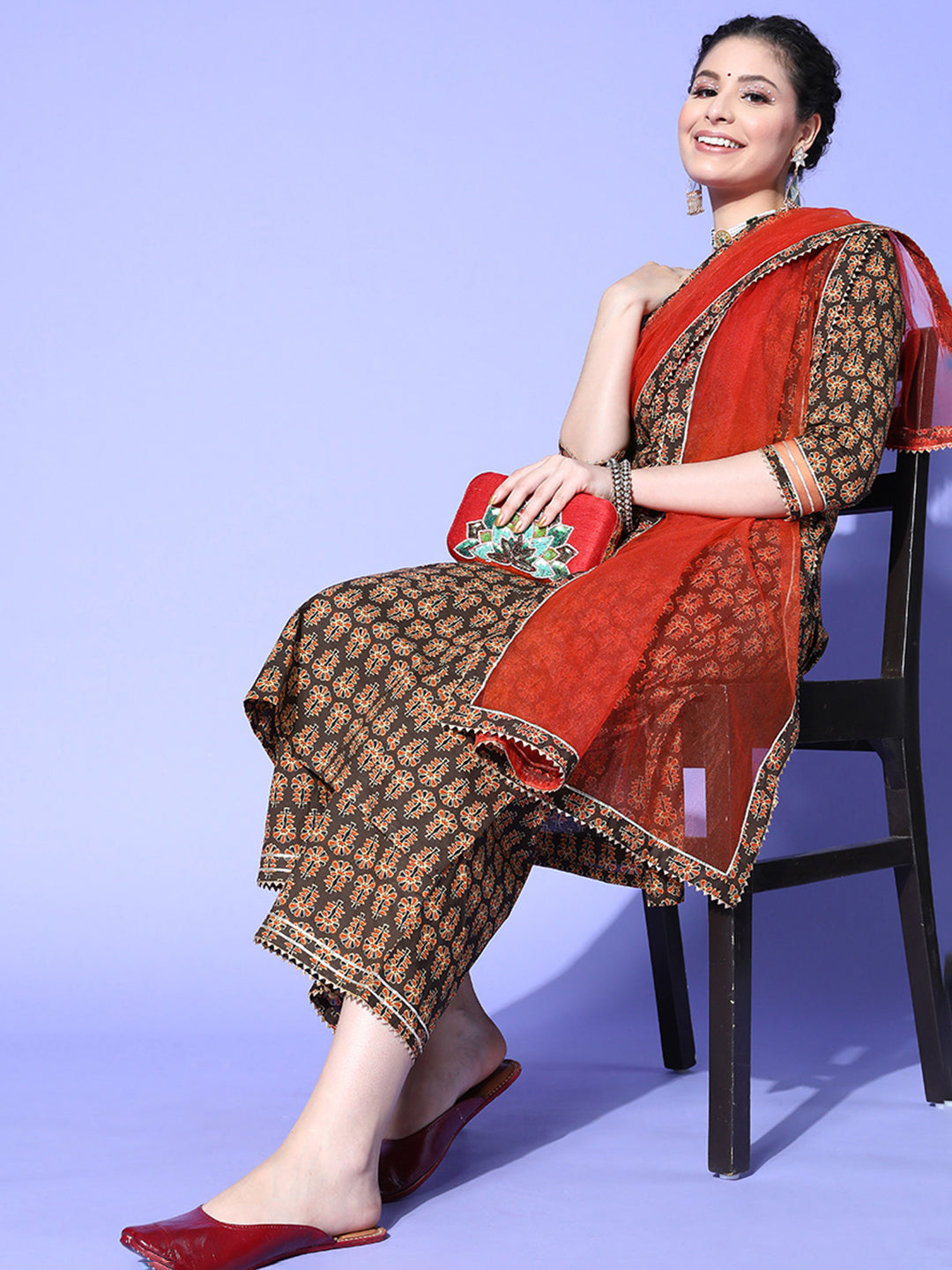 Women's Brown Cotton Blend Kurta Set - Taantav