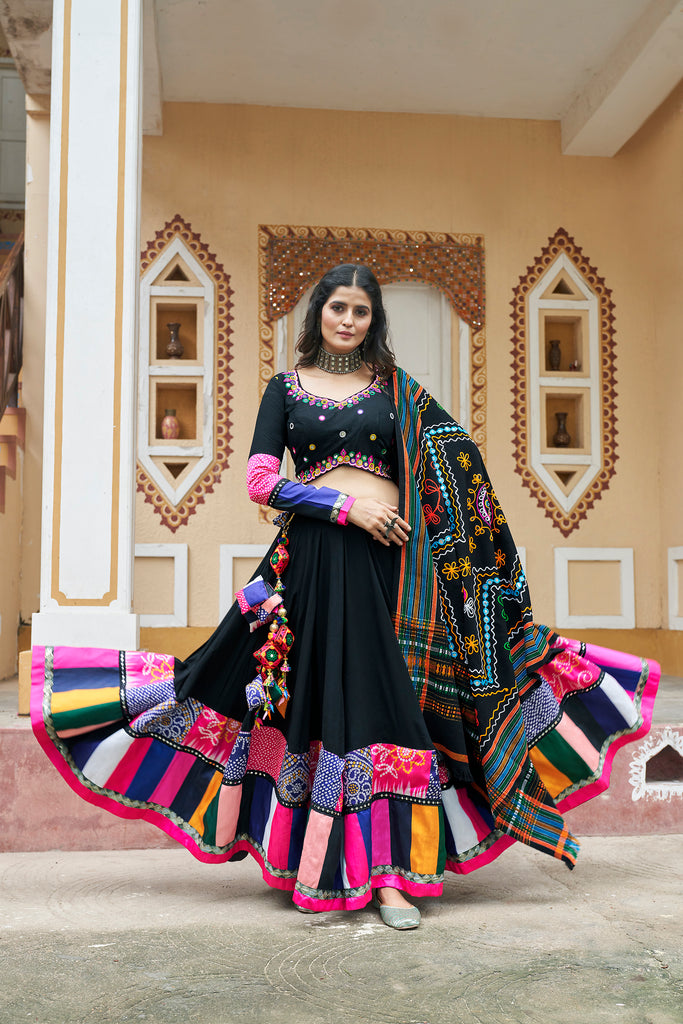 Women's Black Viscose Rayon Printed Lehenga Set