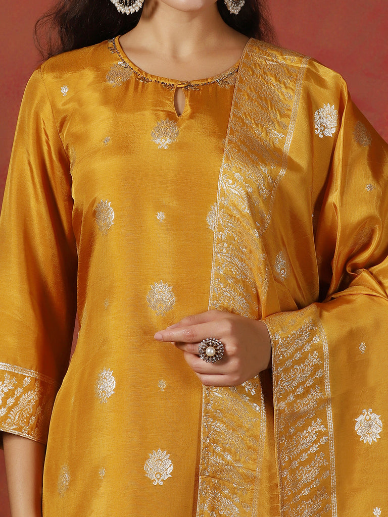 Color_Yellow