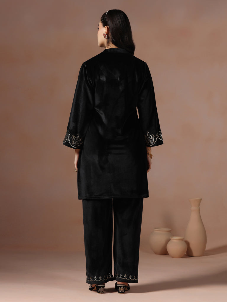 Color_Black
