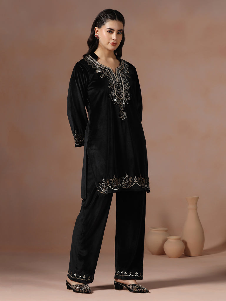 Color_Black