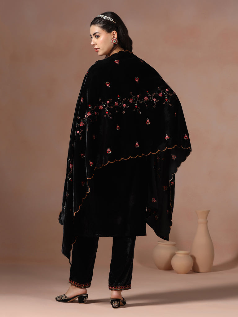 Color_Black