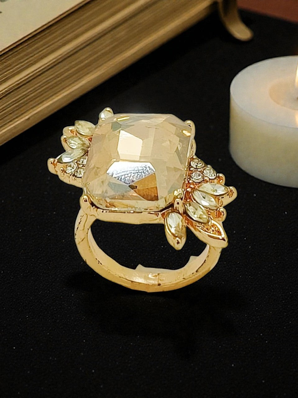 Color_Gold