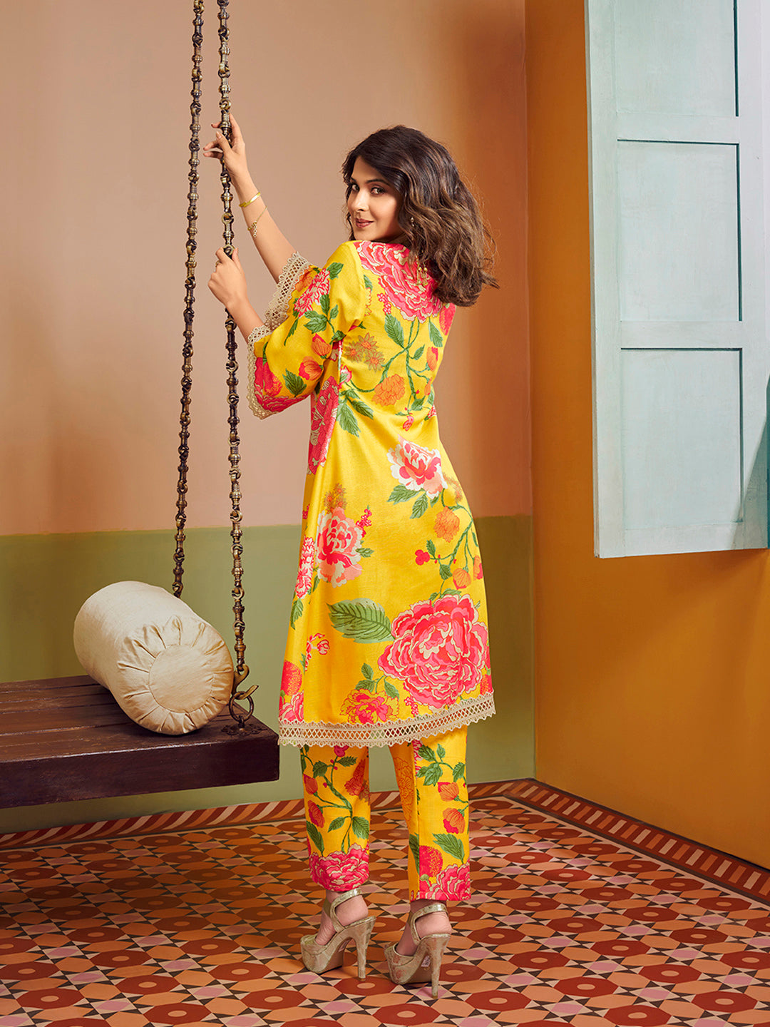 Color_yellow