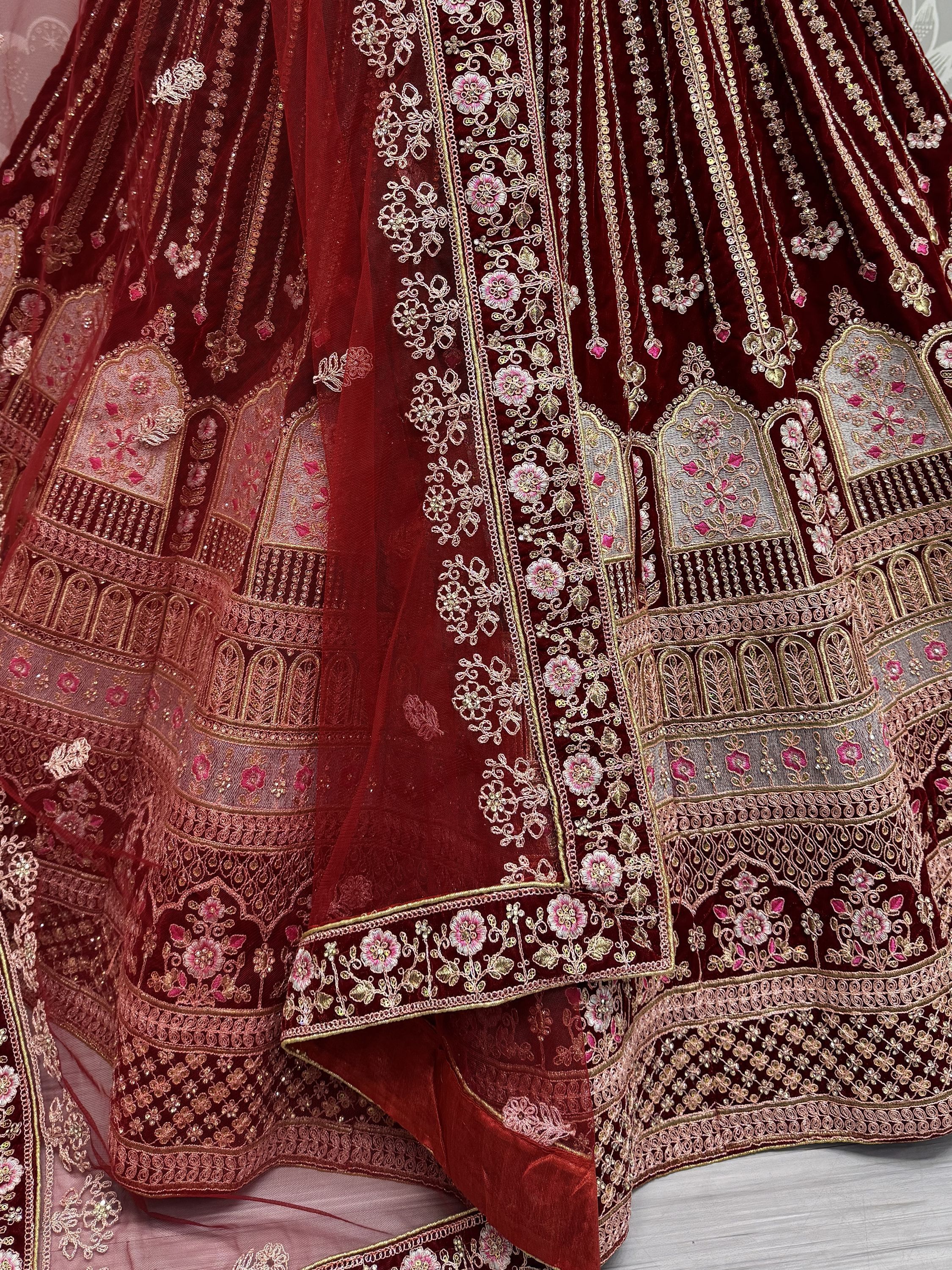 Color_Maroon