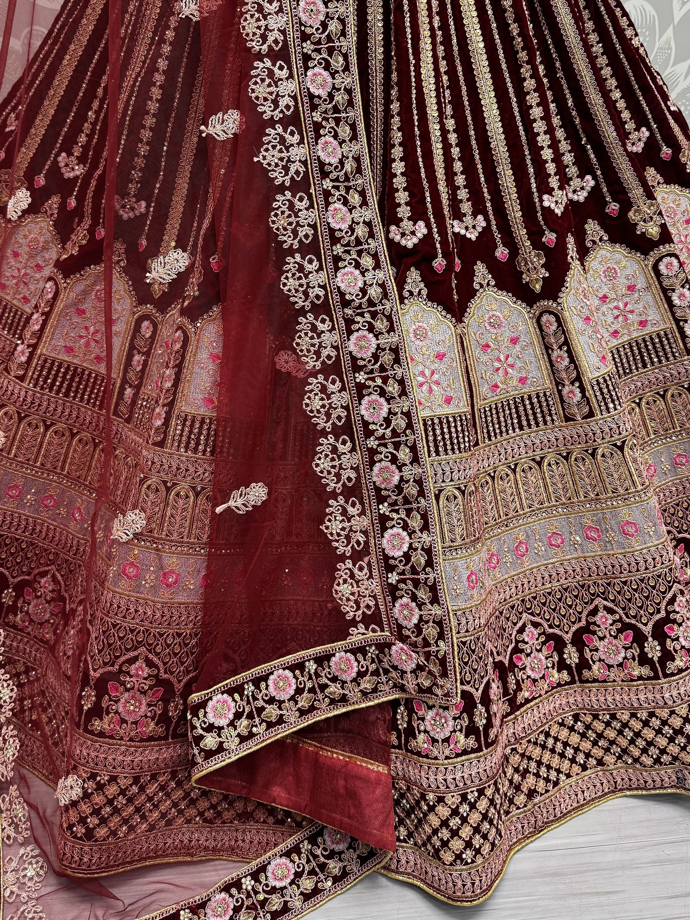Color_Maroon
