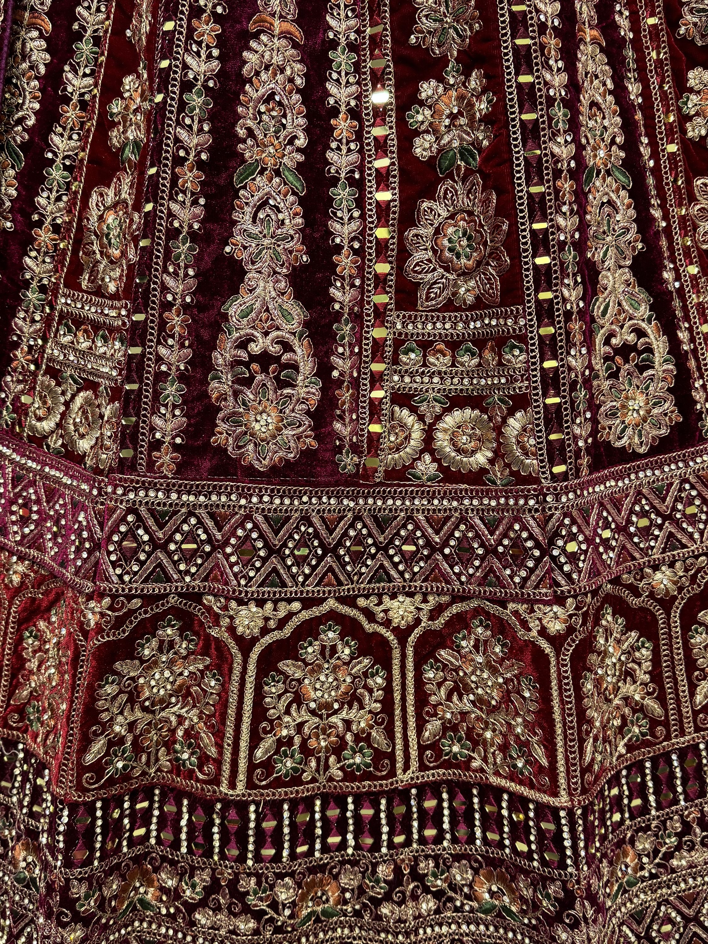 Color_Maroon