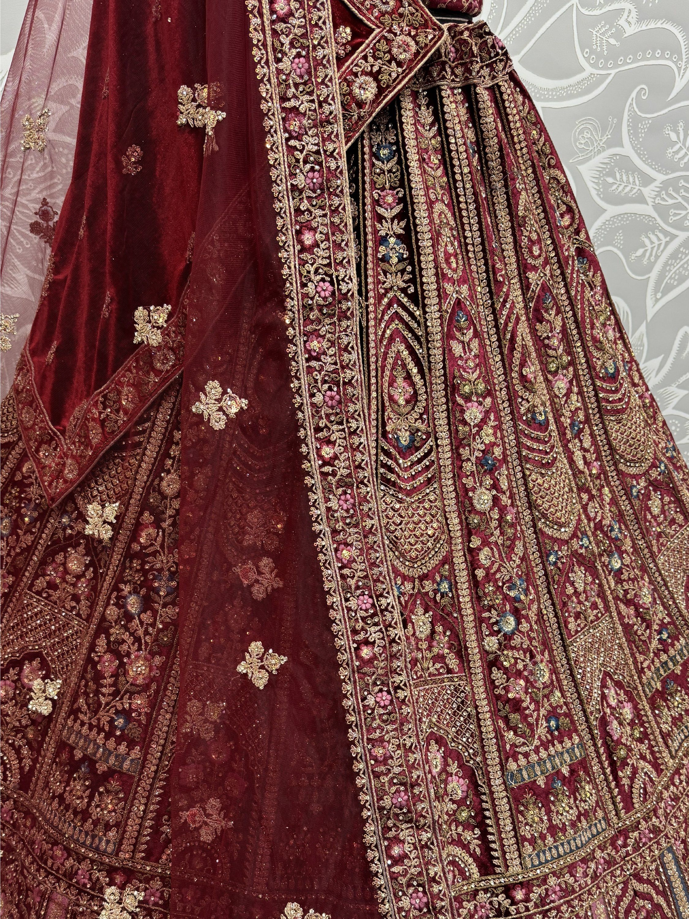 Color_Maroon