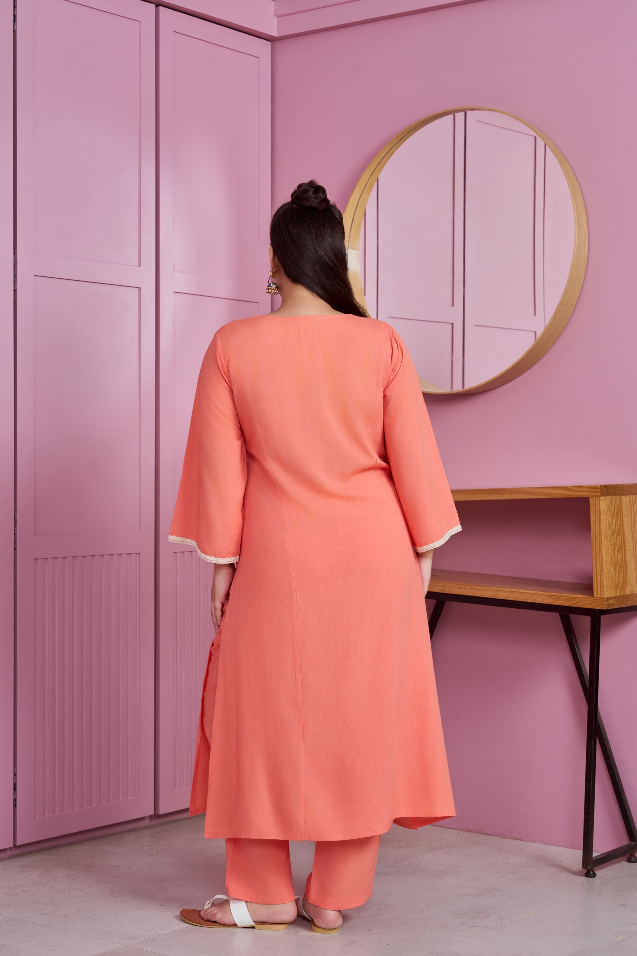 Women's Coral Peach Modal Kurta Set With Lace Accents (Set Of 2) - Nangalia Ruchira