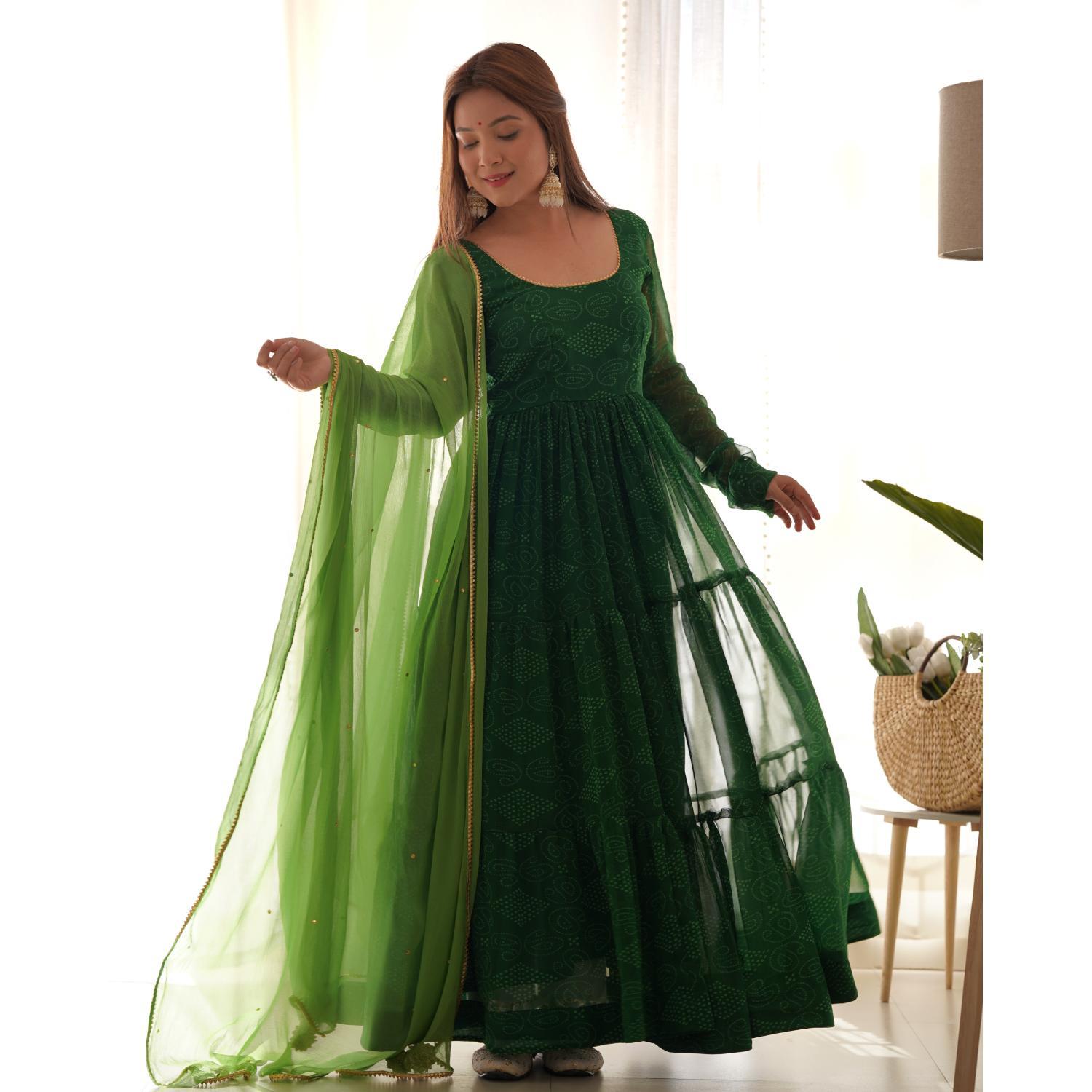 Women's Green Bandhani Tiered Anarkali Kurta With Dupatta