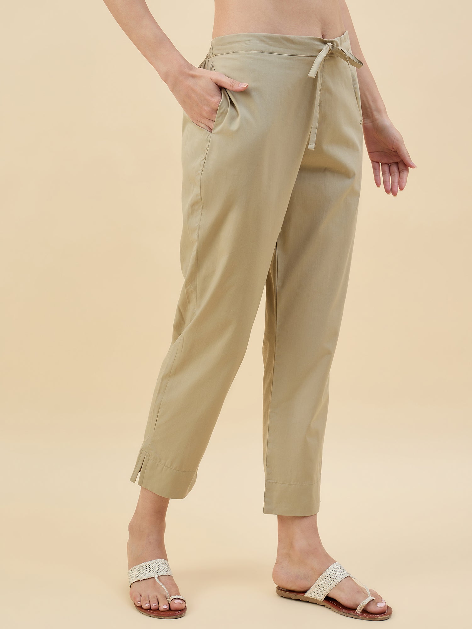 Color_Beige