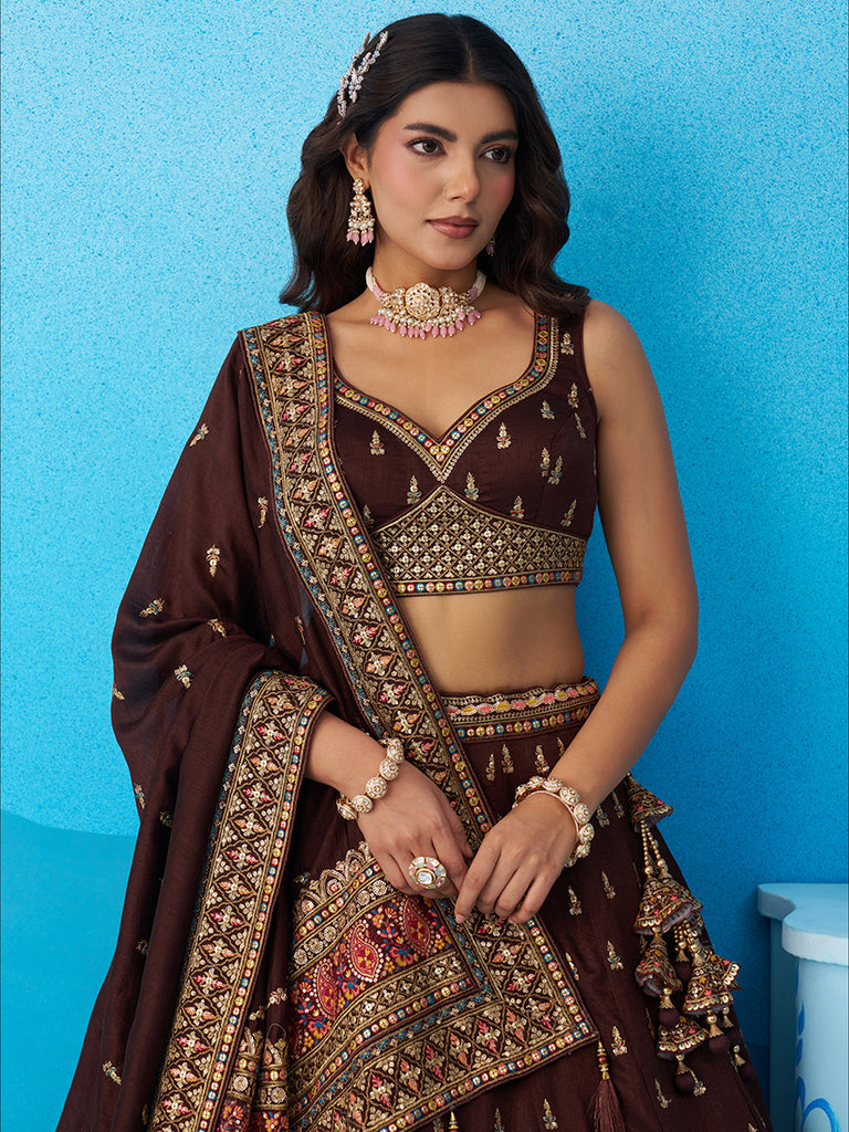 Color_Brown