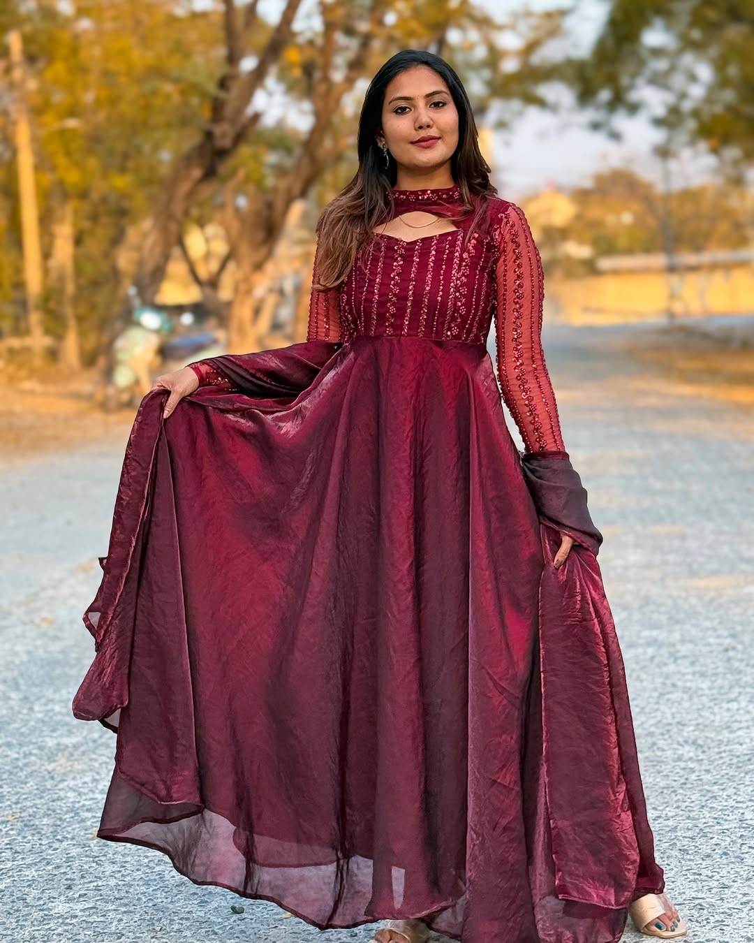 Color_Maroon
