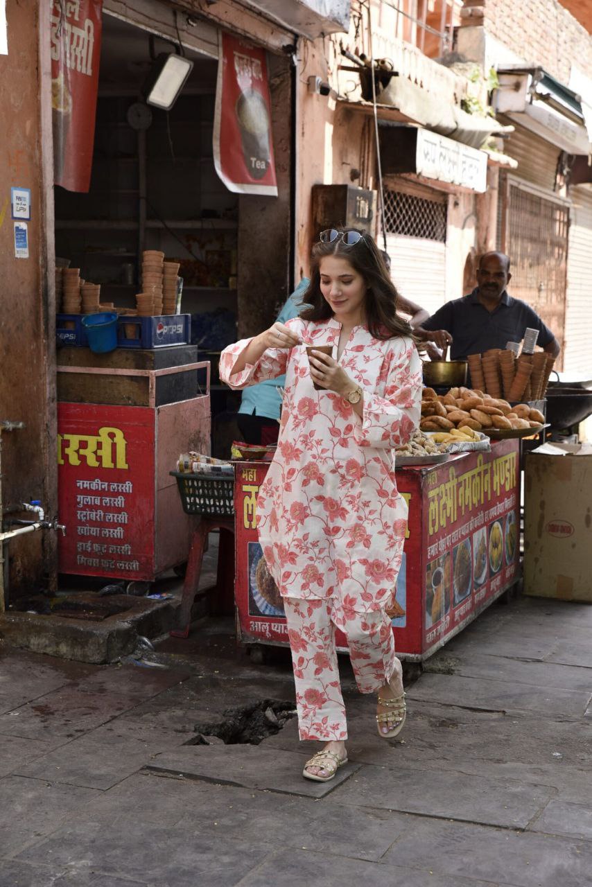 Women's Floral Printed Knee Length Rayon Co-ords Set