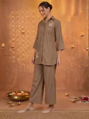 Color_Beige