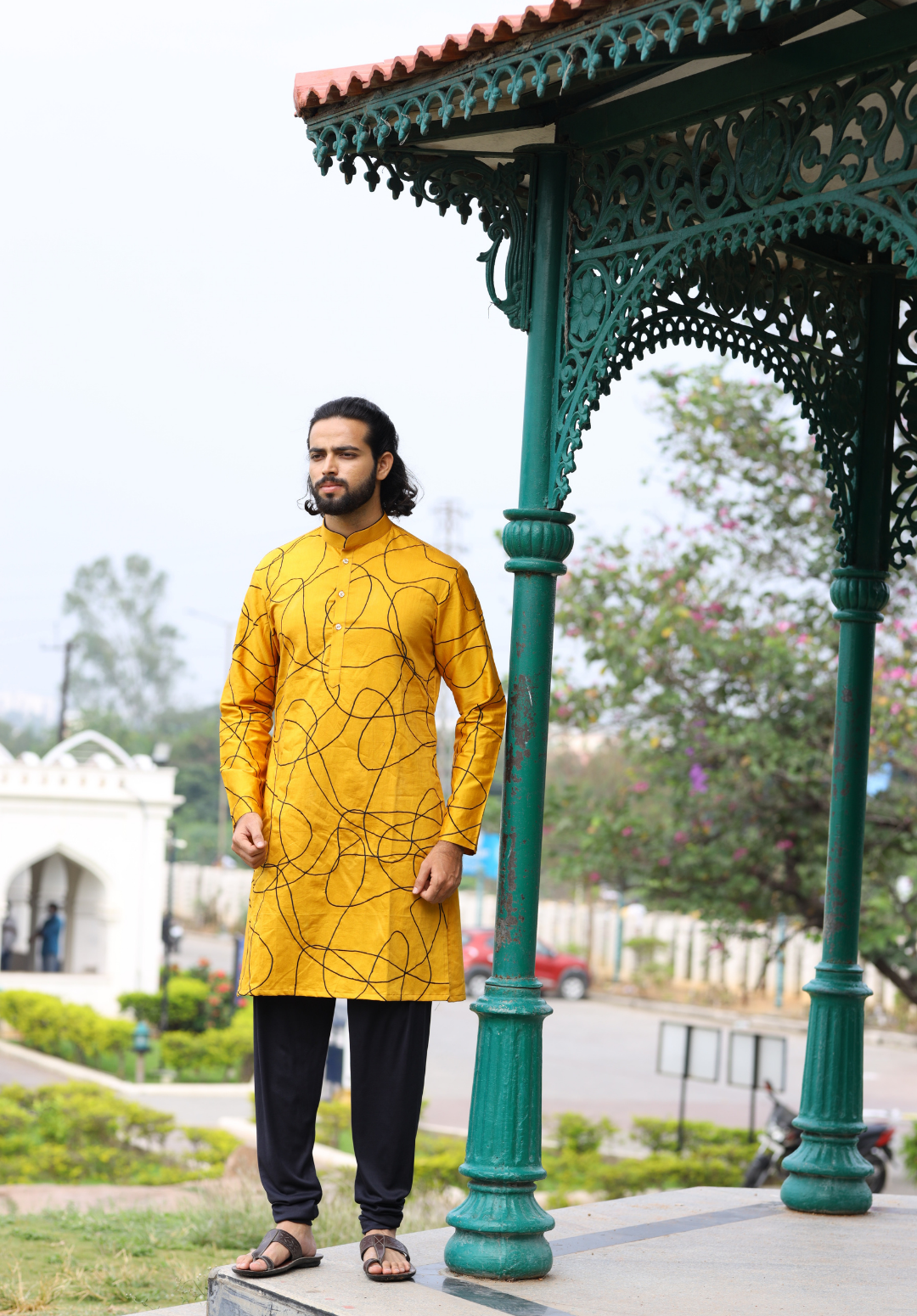 Men's Yellow Color Niran Yellow Abstract Embroidered Kurta Cotton - Hilo Design