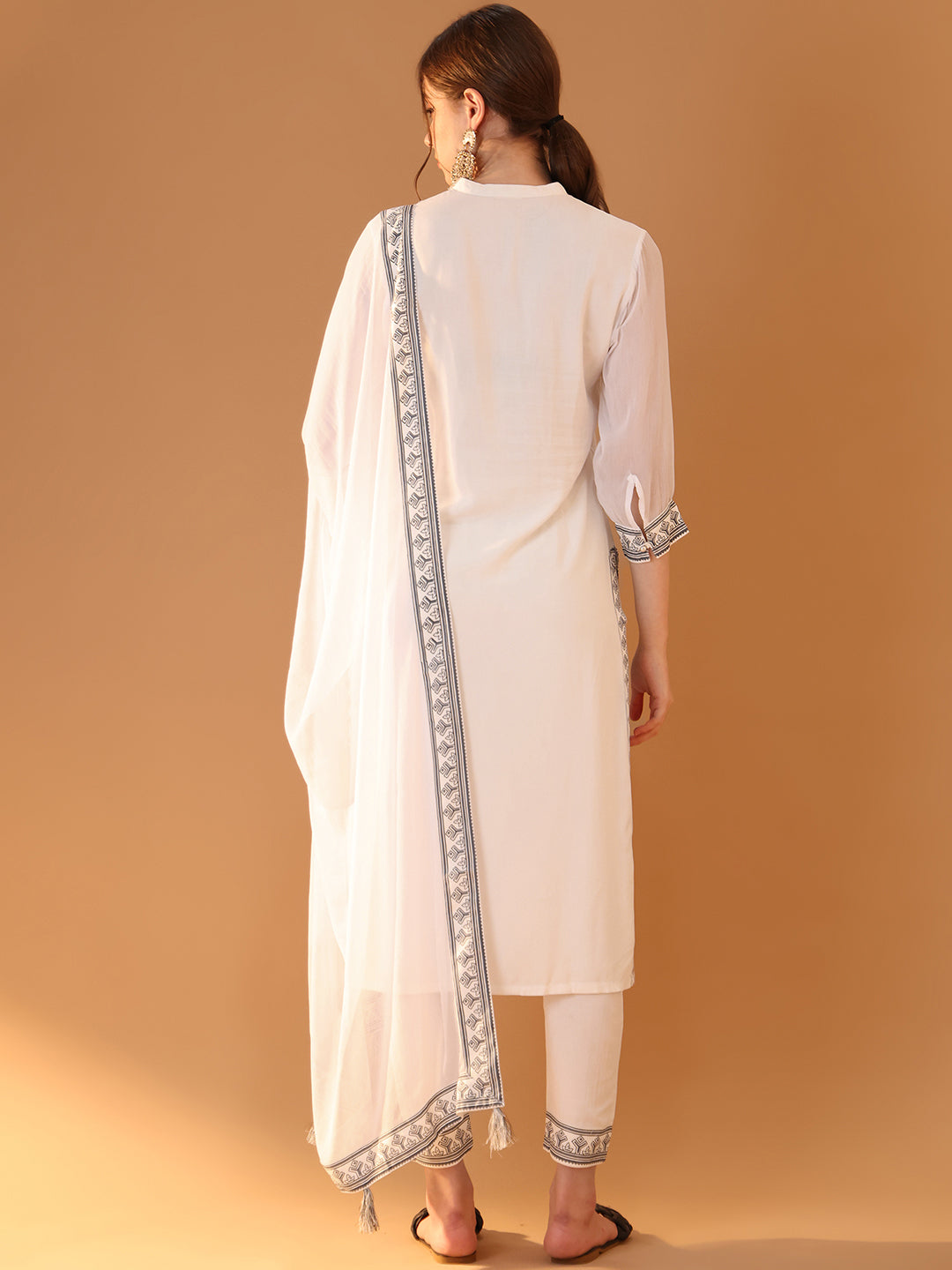 Color_White